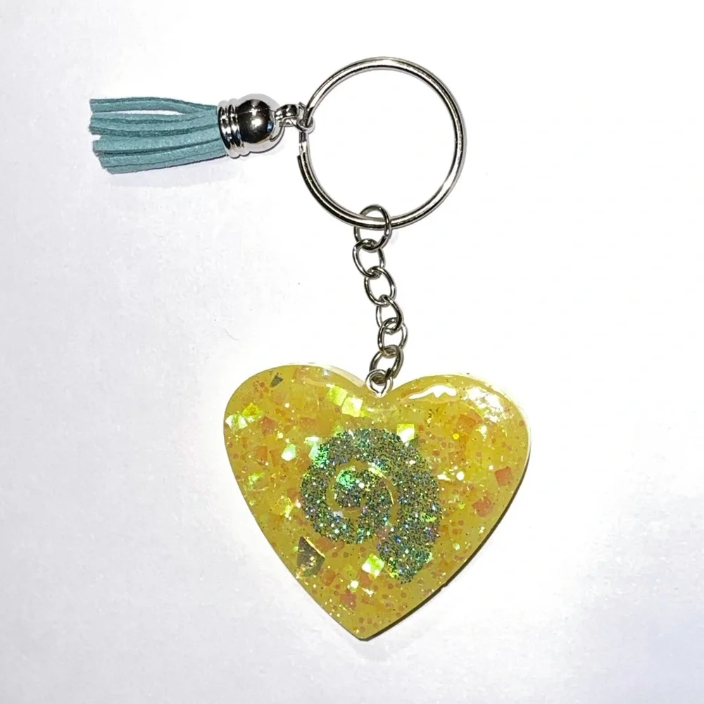 Heart shaped keychain‎